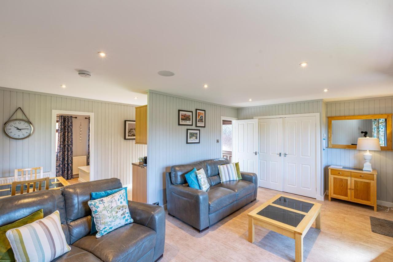 Bluebell Lodge 7 With Hot Tub Newton Stewart Exteriör bild