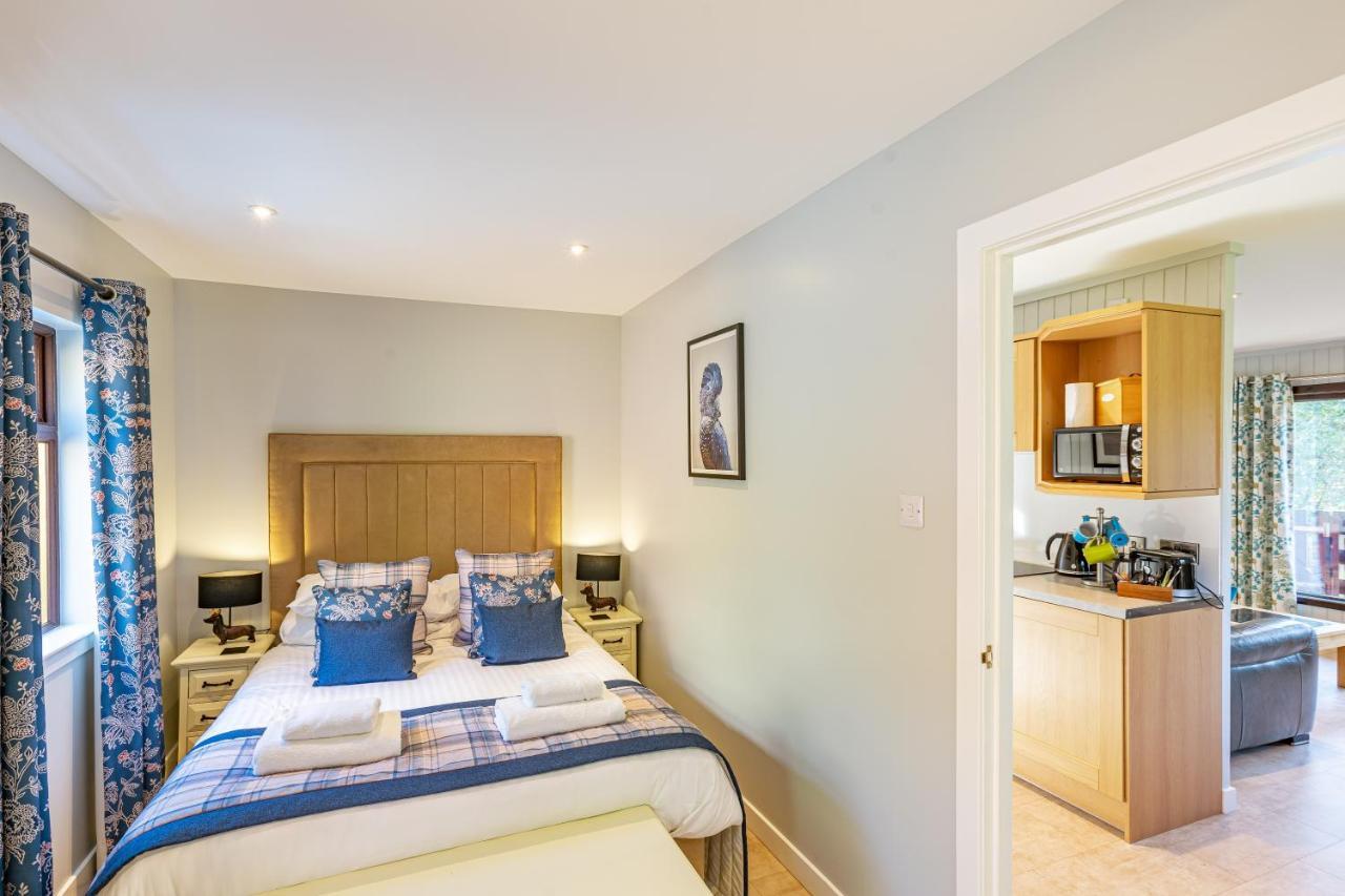 Bluebell Lodge 7 With Hot Tub Newton Stewart Exteriör bild