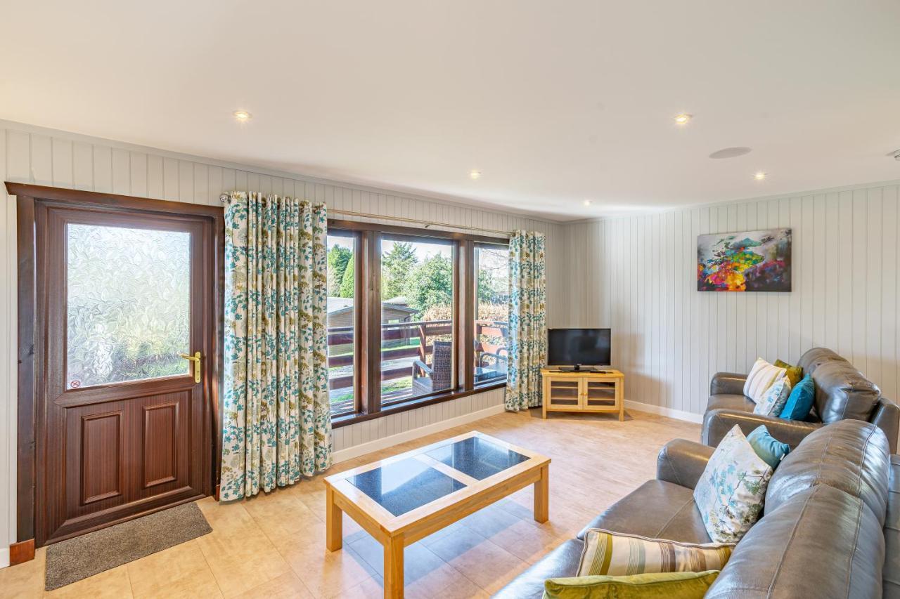 Bluebell Lodge 7 With Hot Tub Newton Stewart Exteriör bild
